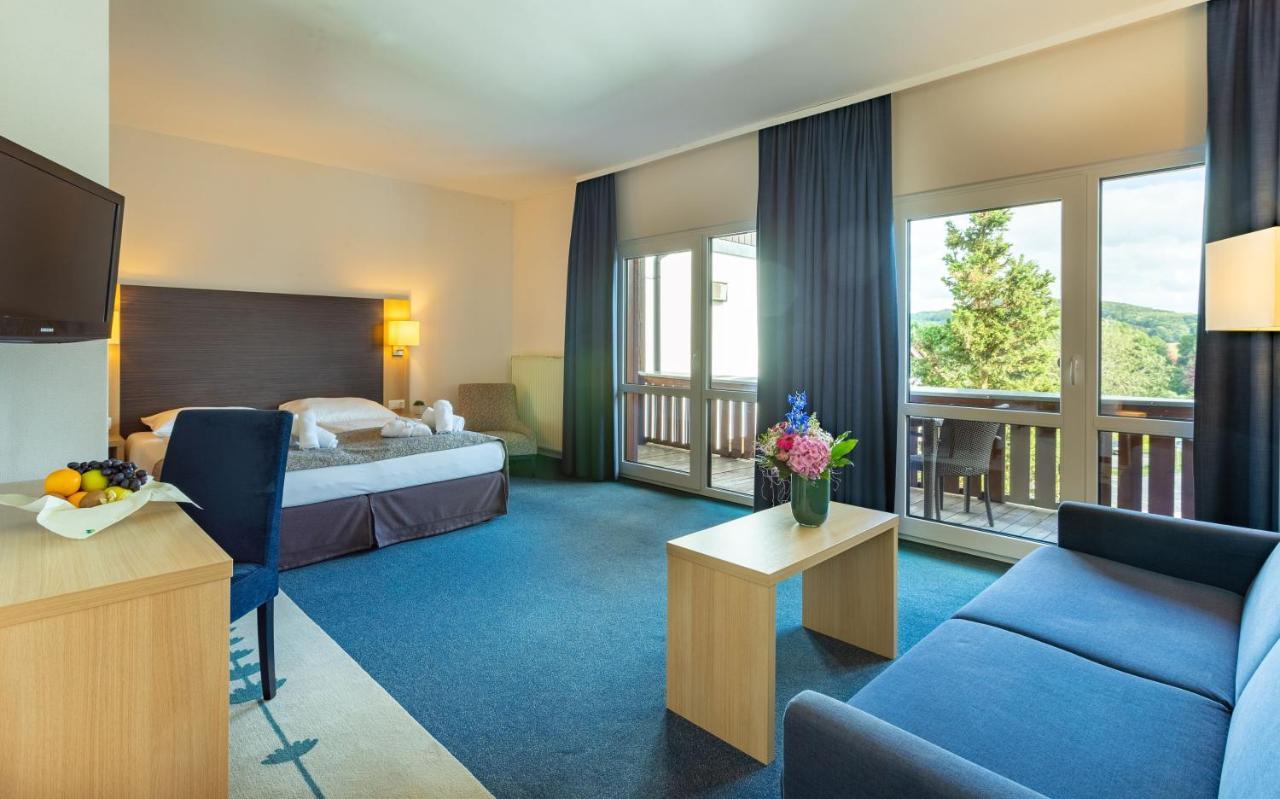 Hotel Rhön Residence Dipperz Exteriör bild