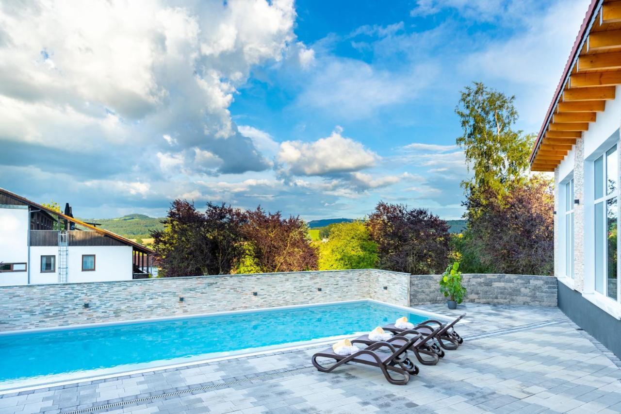Hotel Rhön Residence Dipperz Exteriör bild