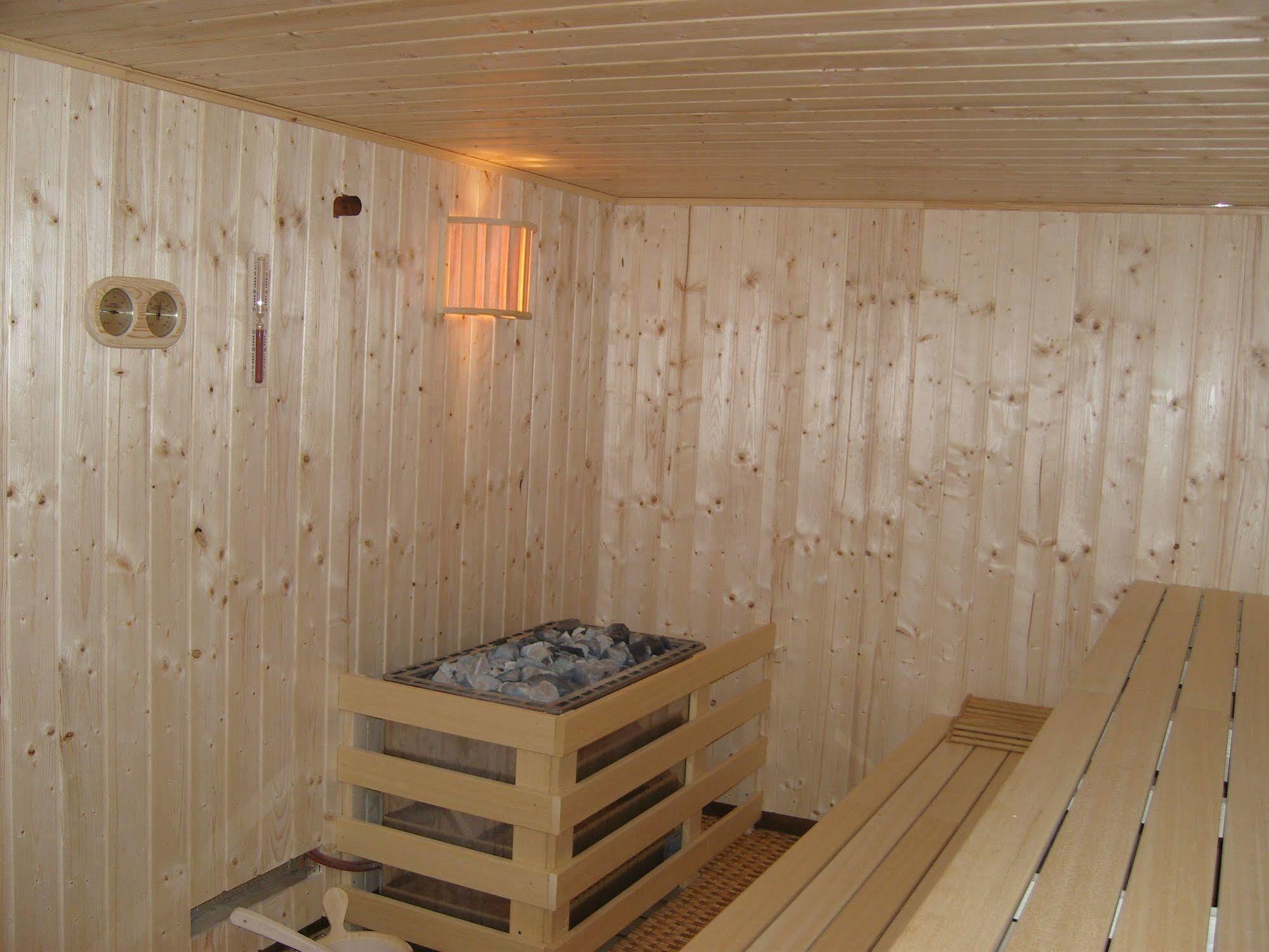 Hotel Rhön Residence Dipperz Exteriör bild
