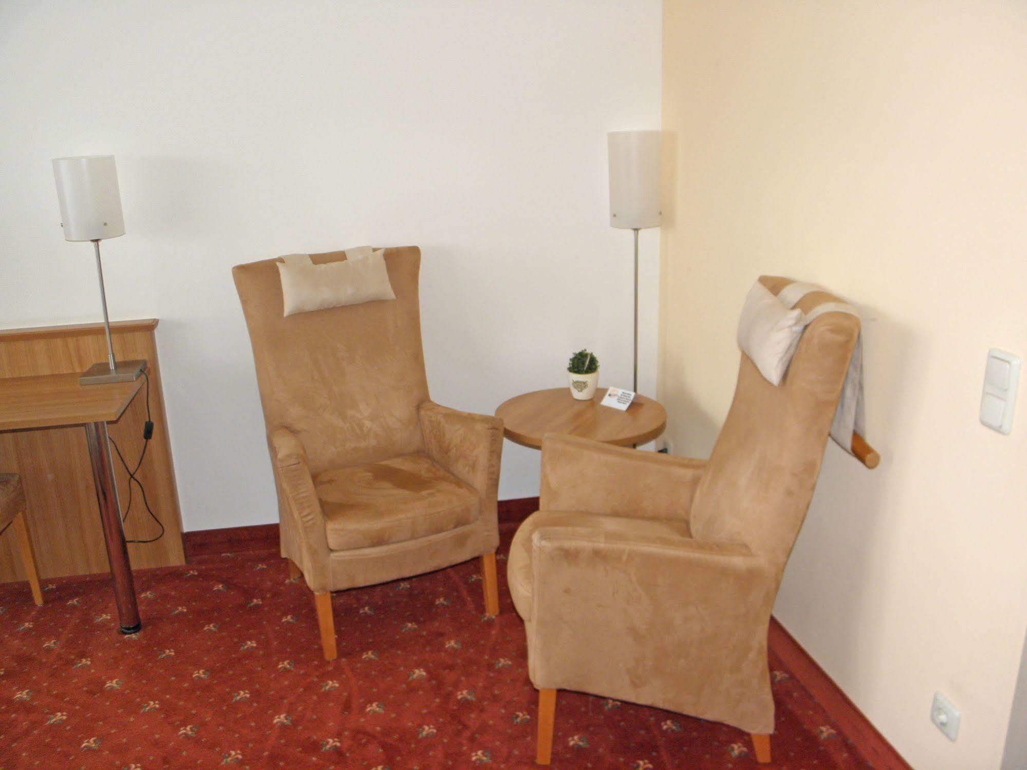 Hotel Rhön Residence Dipperz Exteriör bild